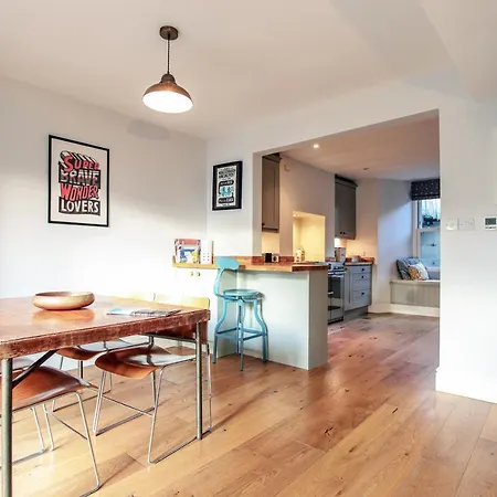 بيت للعطل Tranquil 2 Bedroom In Totterdown *